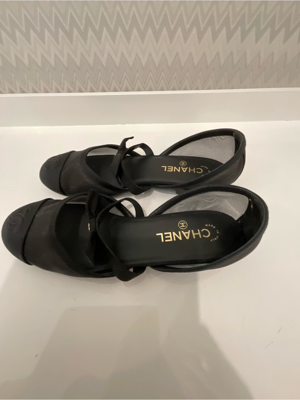 **SOLD** 25B CHANEL Black Mesh Cap-Toe Bow Ballet Flats - Picture 5 of 6